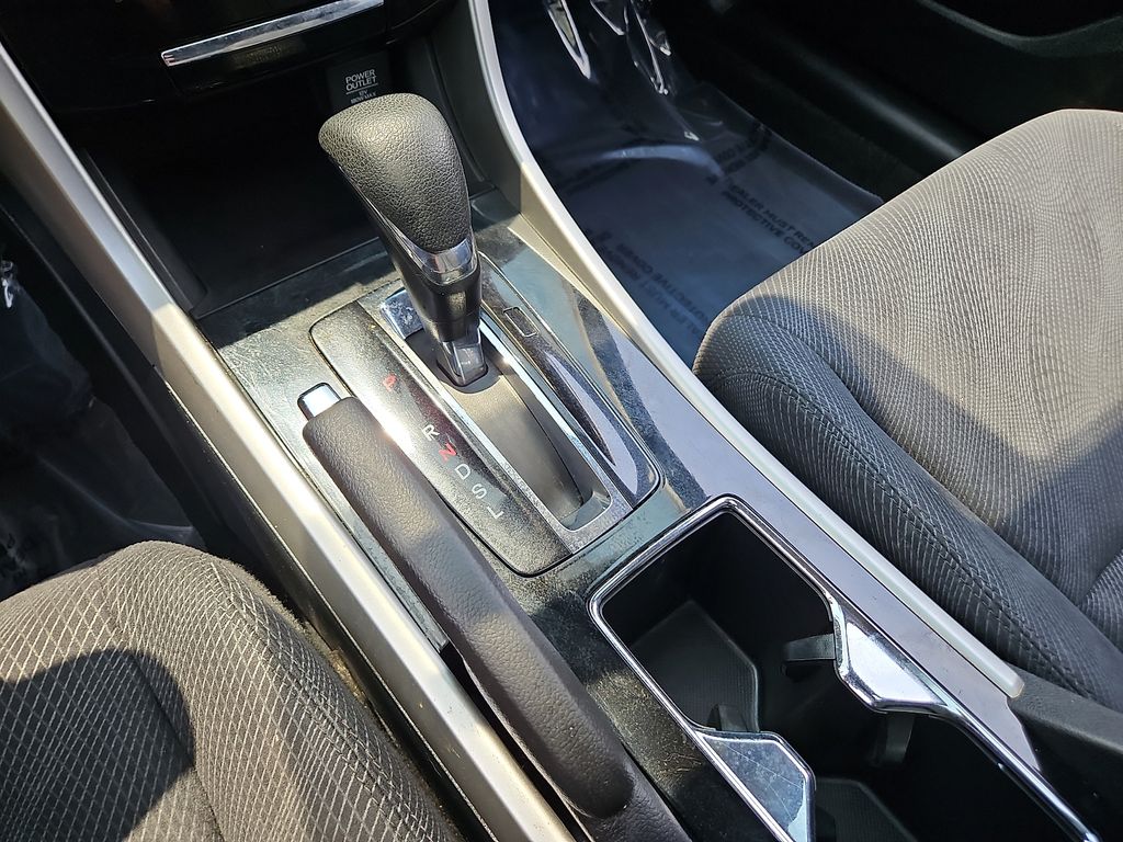 Thumbnail: 2017 Honda Accord - 13