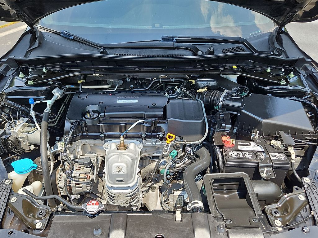 Thumbnail: 2017 Honda Accord - 8