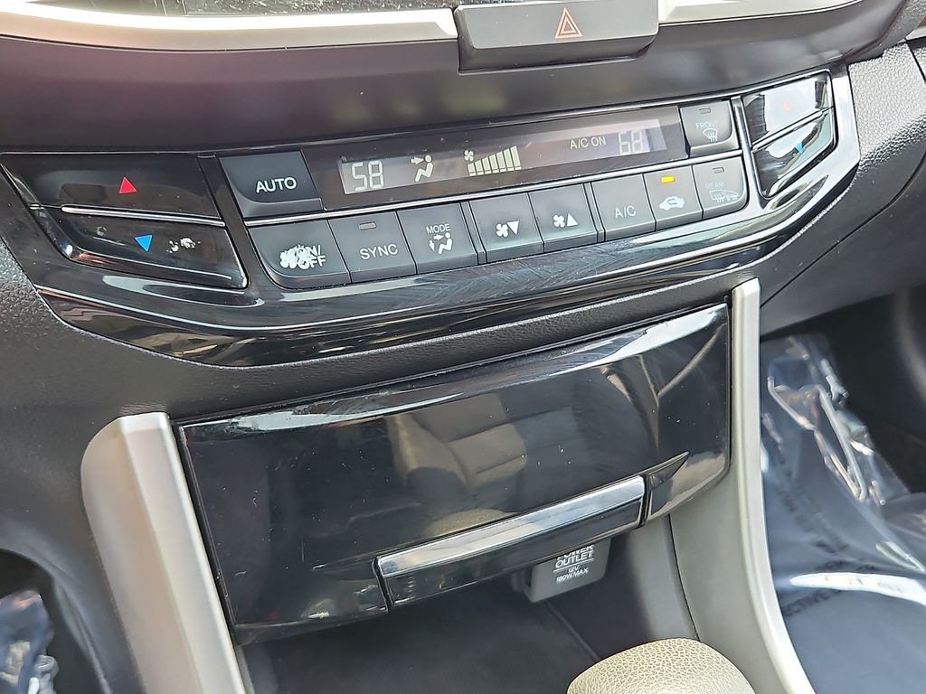 Thumbnail: 2017 Honda Accord - 23
