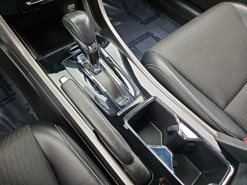 Thumbnail: 2017 Honda Accord - 13