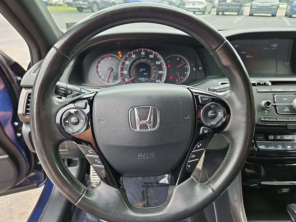 Thumbnail: 2017 Honda Accord - 9