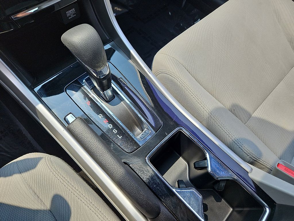 Thumbnail: 2017 Honda Accord - 14