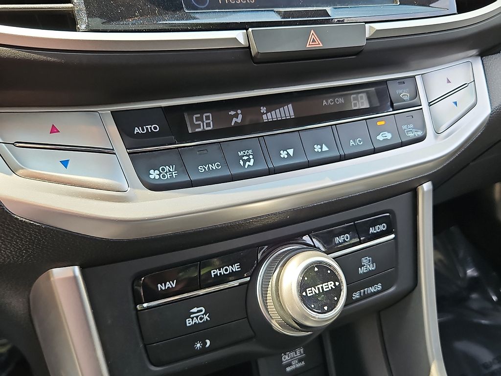 Thumbnail: 2013 Honda Accord - 23