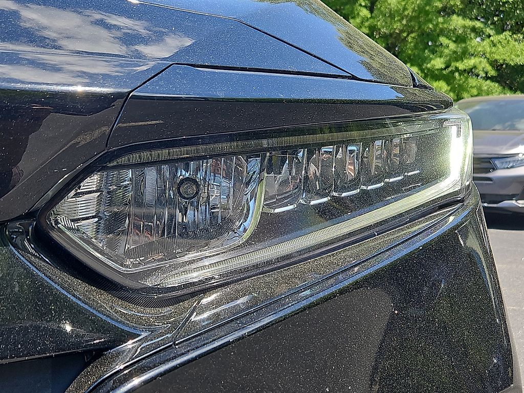 Thumbnail: 2018 Honda Accord - 19