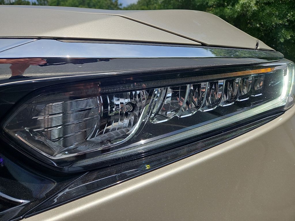 Thumbnail: 2020 Honda Accord - 20