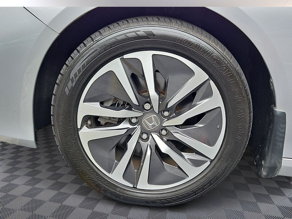 Thumbnail: 2022 Honda Accord - 8