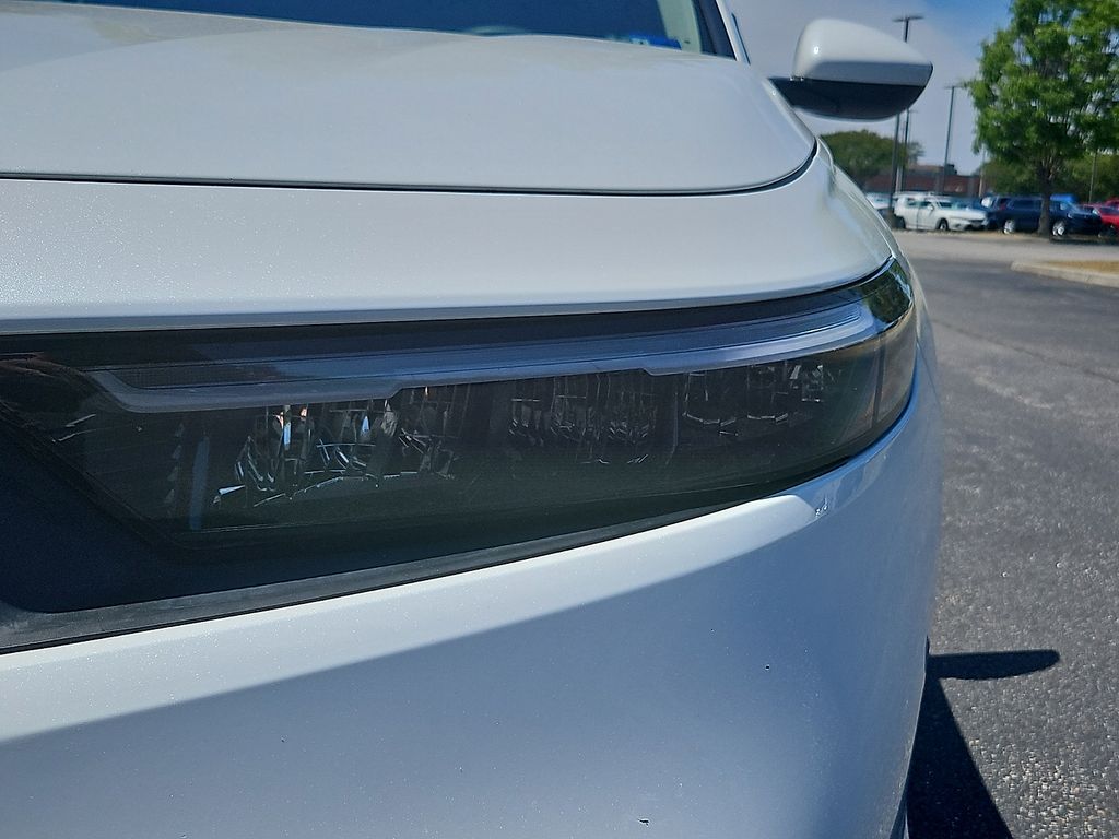 2024 Honda Accord EX - Photo 17