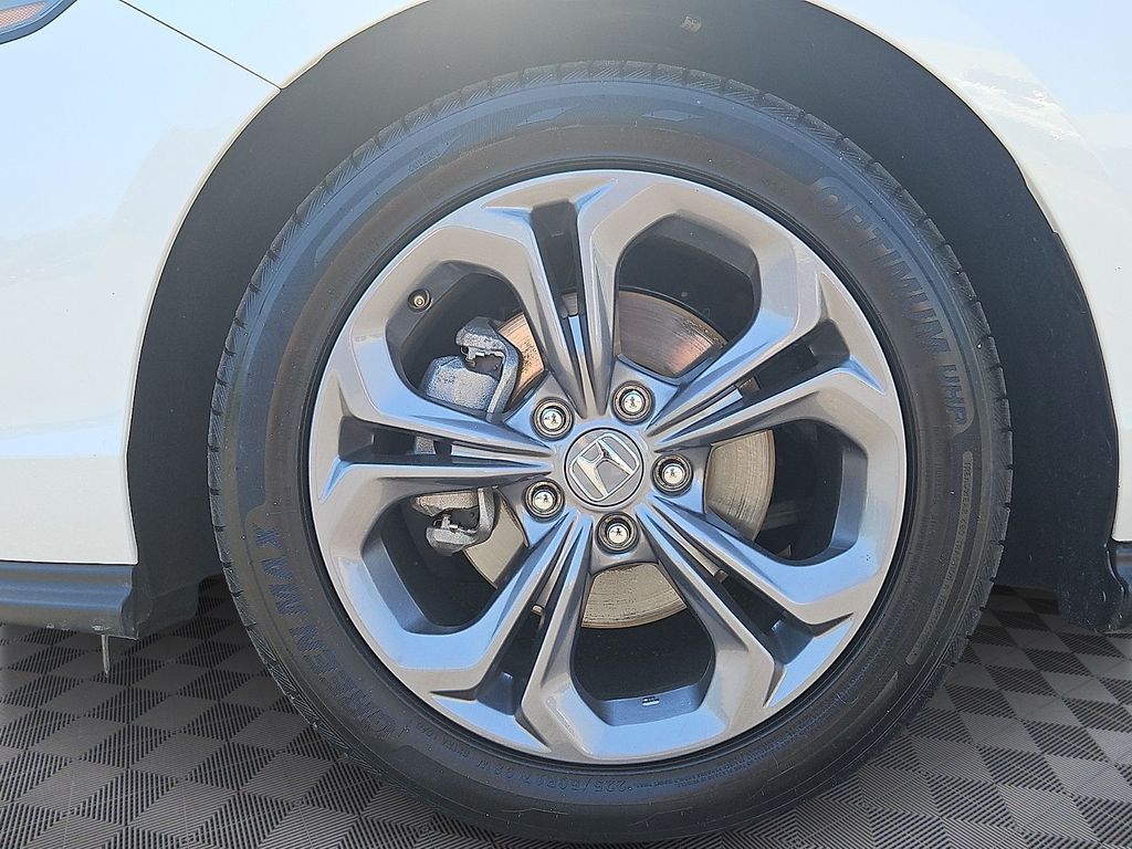 2024 Honda Accord EX - Photo 8