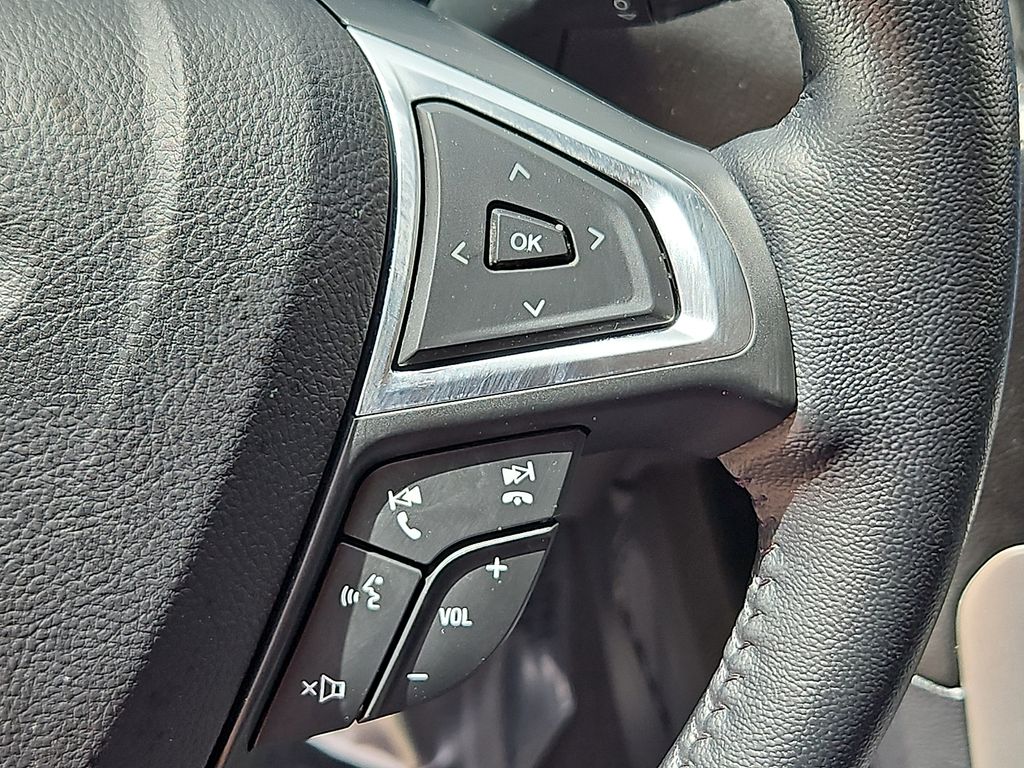 Thumbnail: 2023 Ford Edge - 20