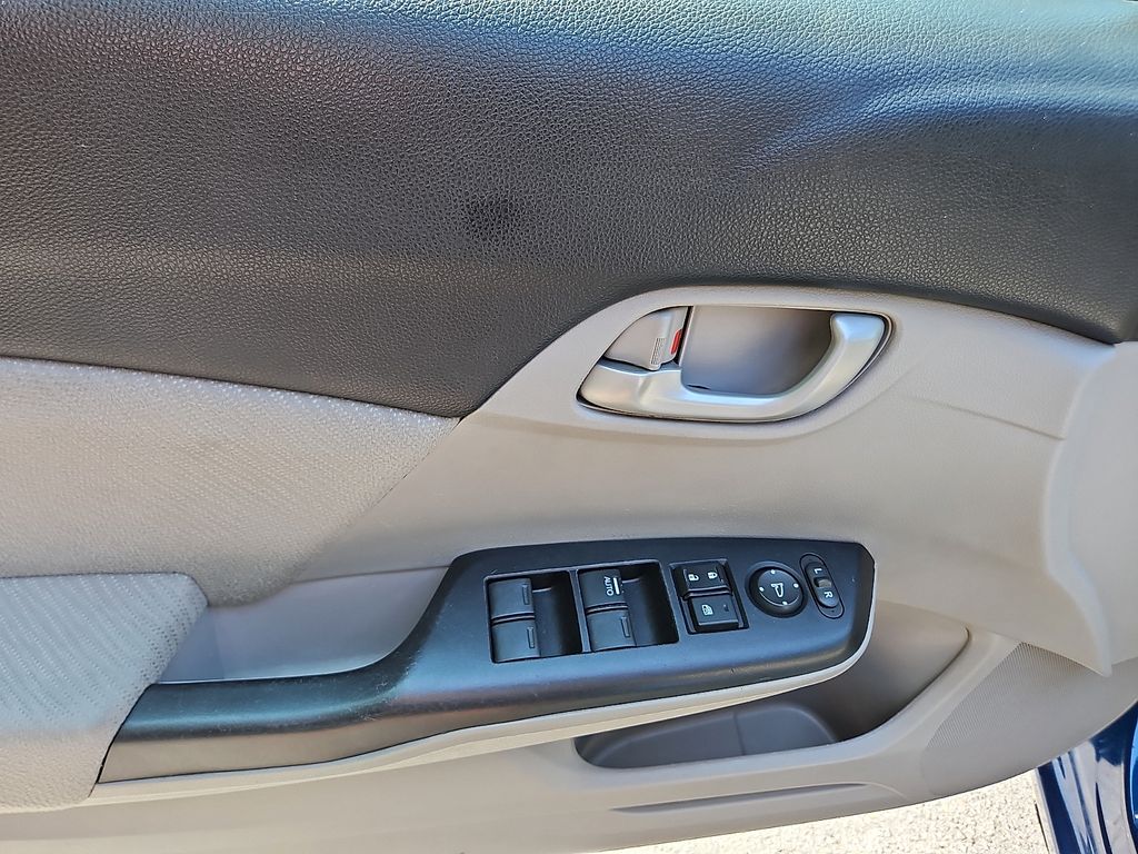 Thumbnail: 2013 Honda Civic - 21