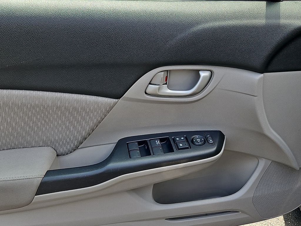 Thumbnail: 2014 Honda Civic - 21