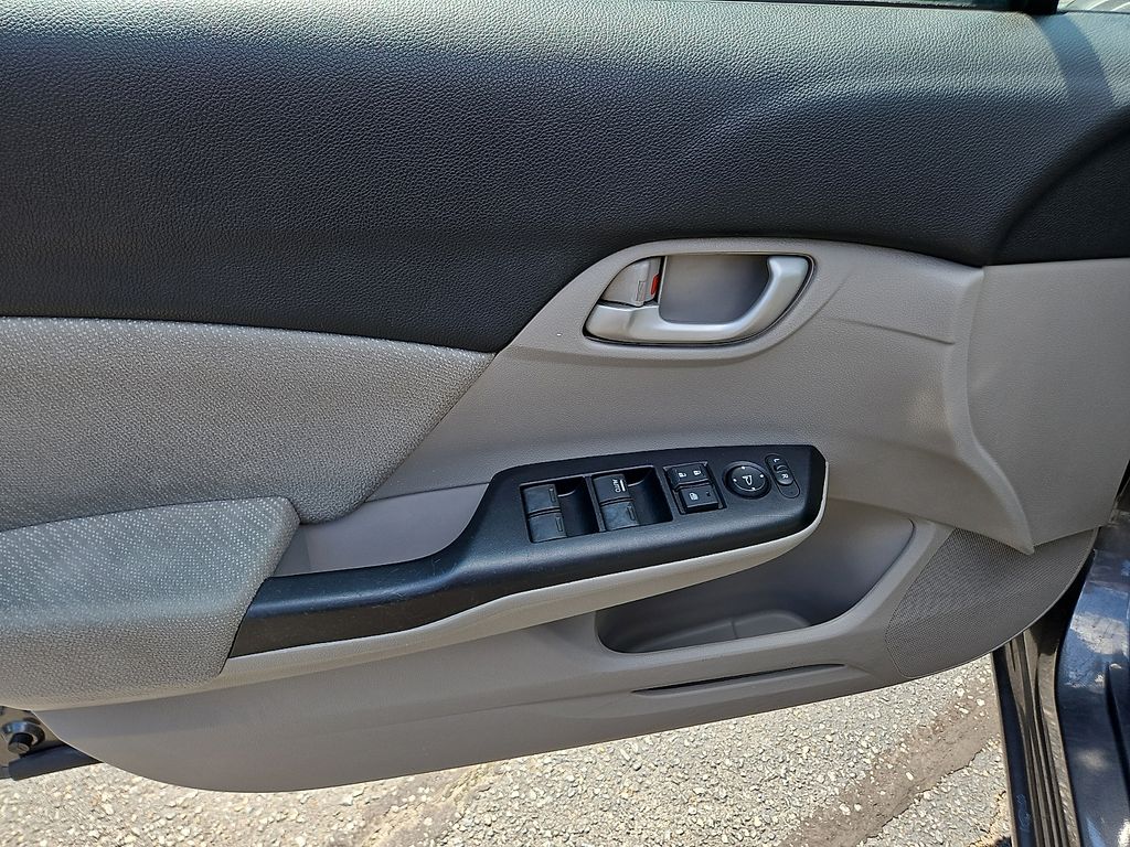 Thumbnail: 2013 Honda Civic - 20