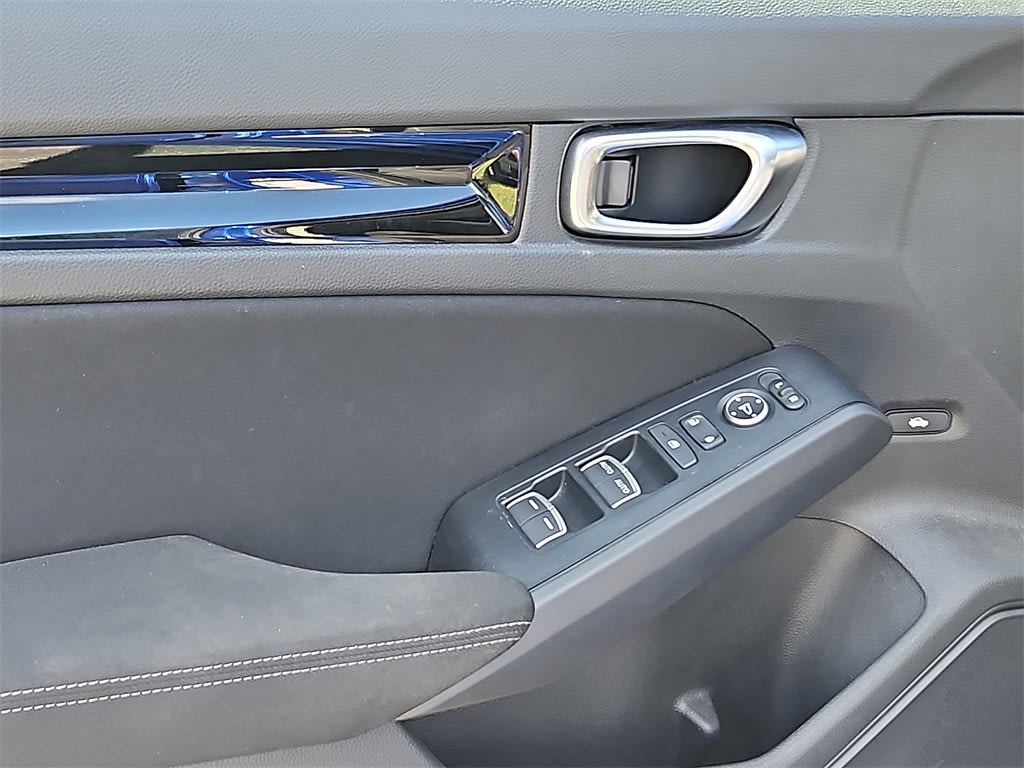 Thumbnail: 2024 Honda Civic - 21