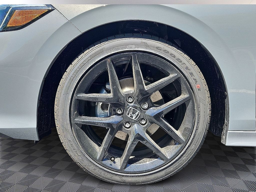 Thumbnail: 2026 Honda Civic - 5