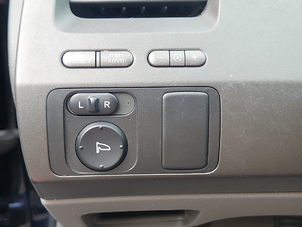 Thumbnail: 2009 Honda Civic - 26