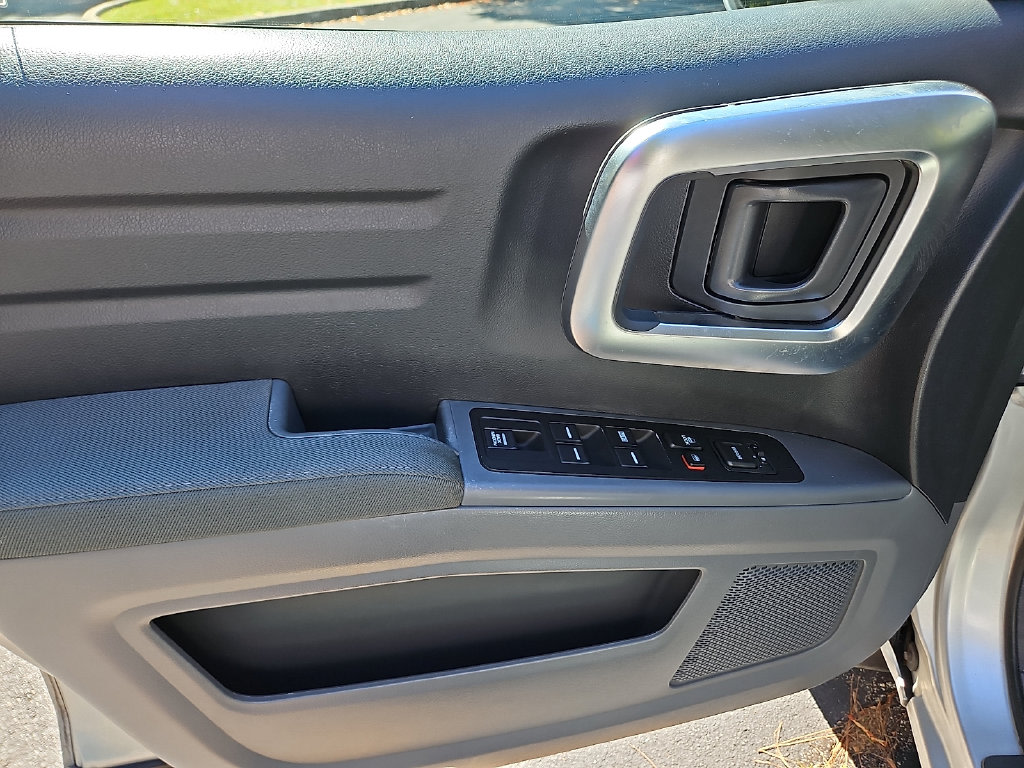 Thumbnail: 2007 Honda Ridgeline - 21