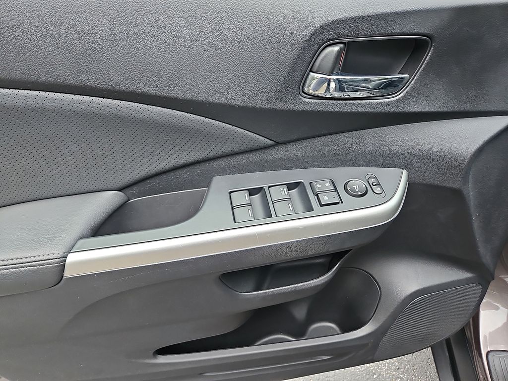 Thumbnail: 2015 Honda CR-V - 21