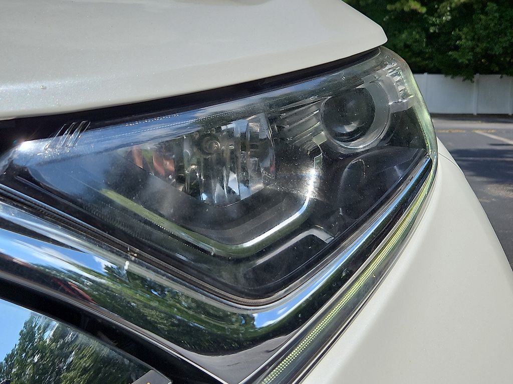 Thumbnail: 2018 Honda CR-V - 18