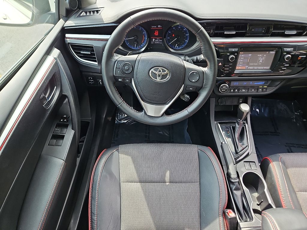 Thumbnail: 2016 Toyota Corolla - 2