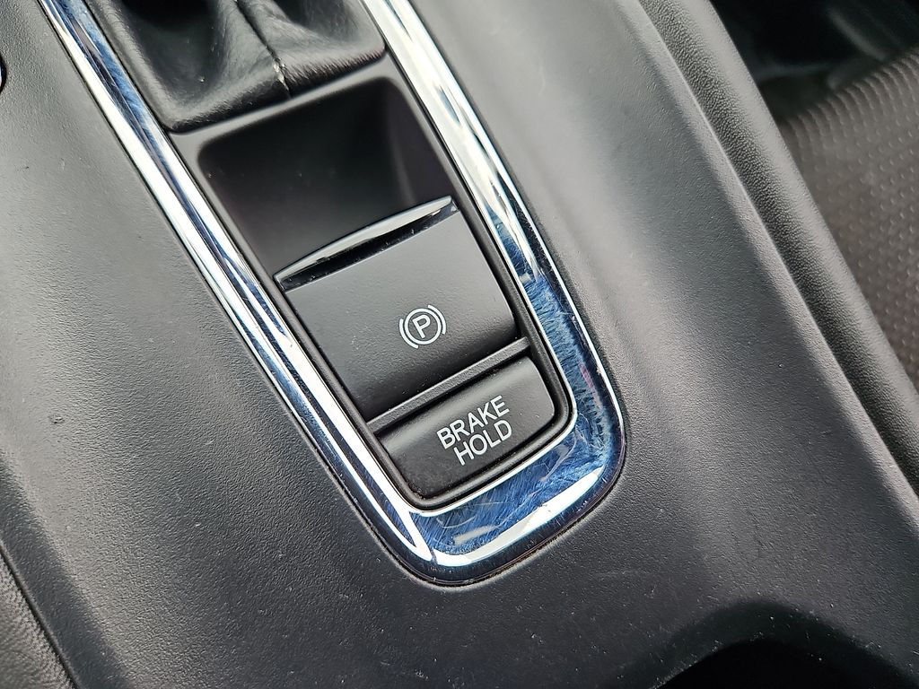Thumbnail: 2020 Honda HR-V - 28