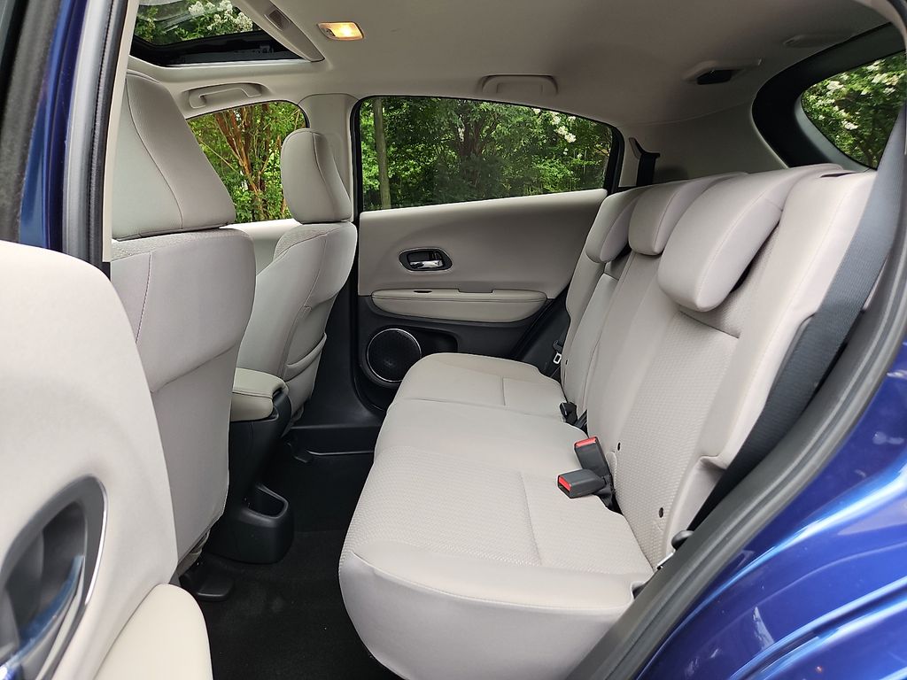 Thumbnail: 2017 Honda HR-V - 12
