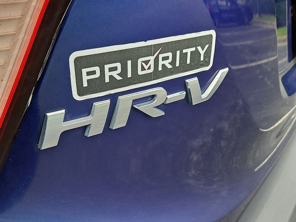 Thumbnail: 2017 Honda HR-V - 7