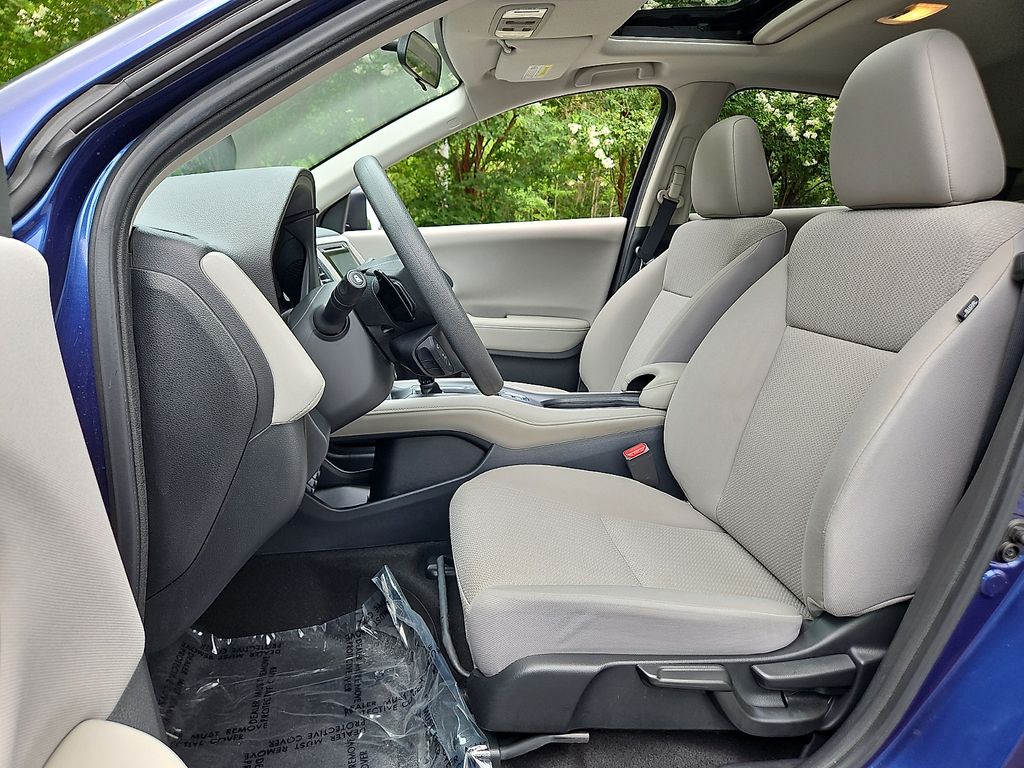 Thumbnail: 2017 Honda HR-V - 11
