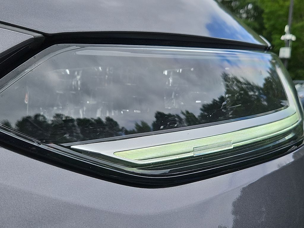 Thumbnail: 2025 Honda HR-V - 22