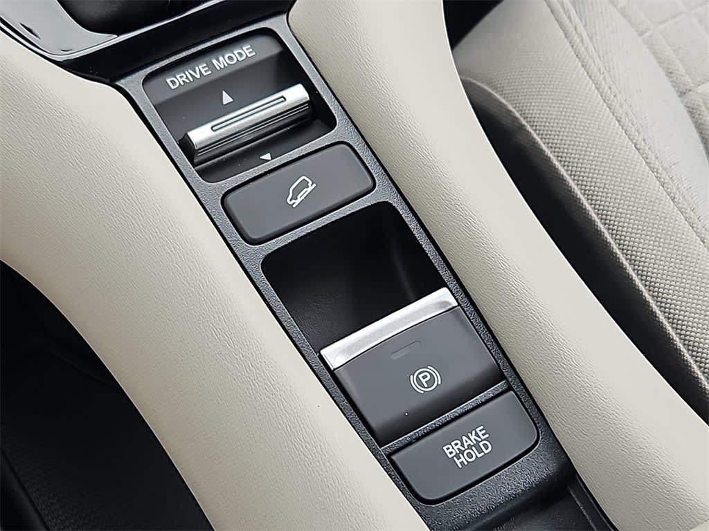 Thumbnail: 2026 Honda HR-V - 11