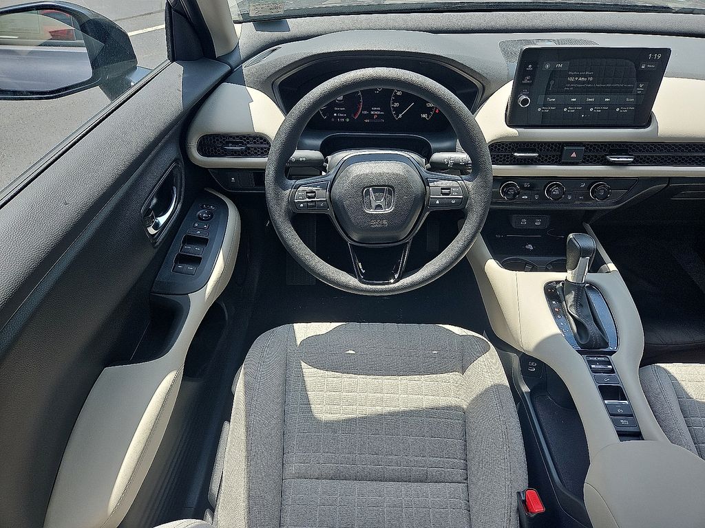 Thumbnail: 2027 Honda HR-V - 2