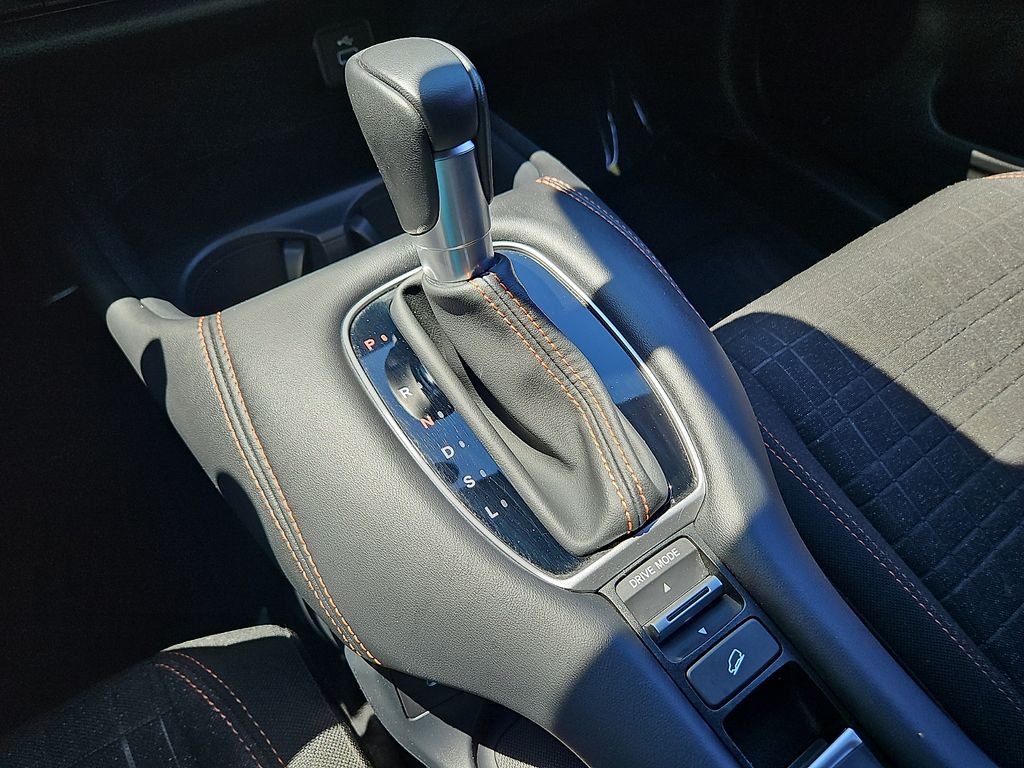 Thumbnail: 2025 Honda HR-V - 13