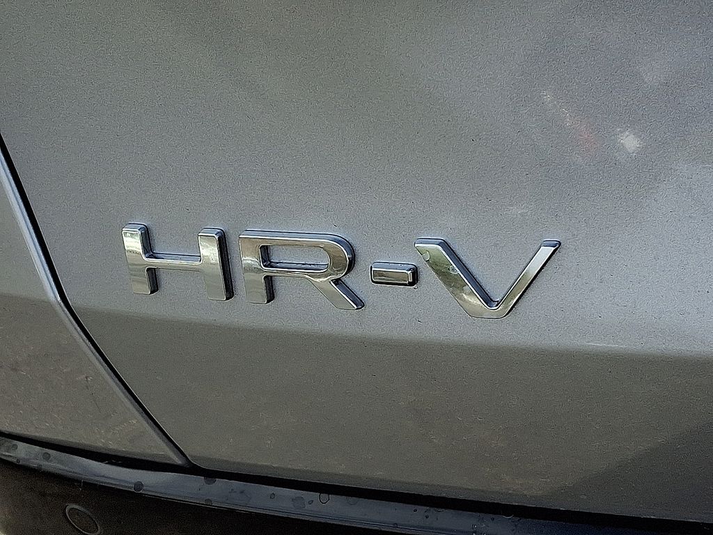 Thumbnail: 2027 Honda HR-V - 6