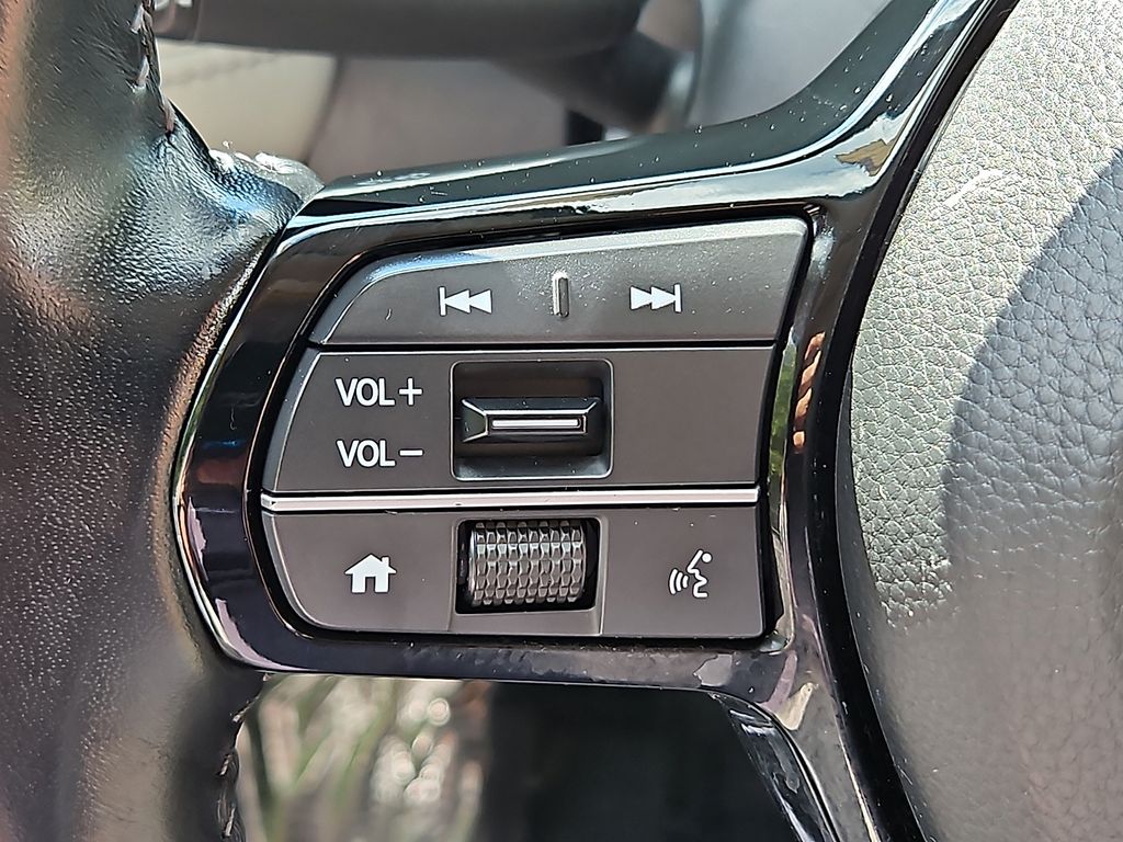 Thumbnail: 2025 Honda HR-V - 24