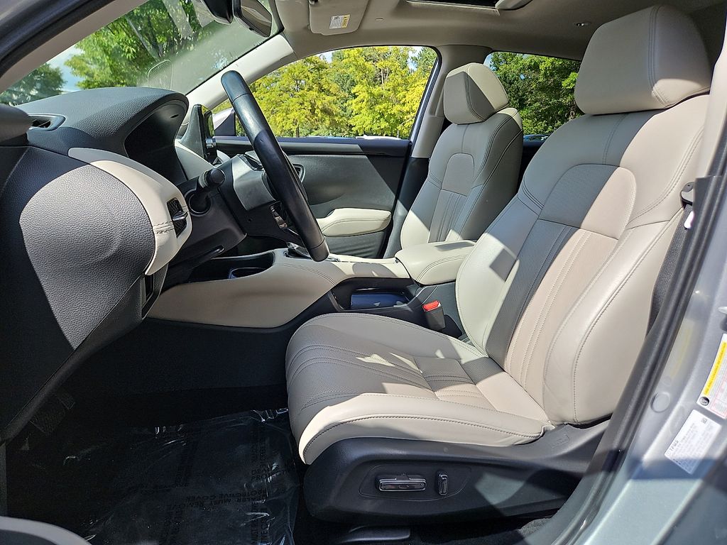 Thumbnail: 2025 Honda HR-V - 11