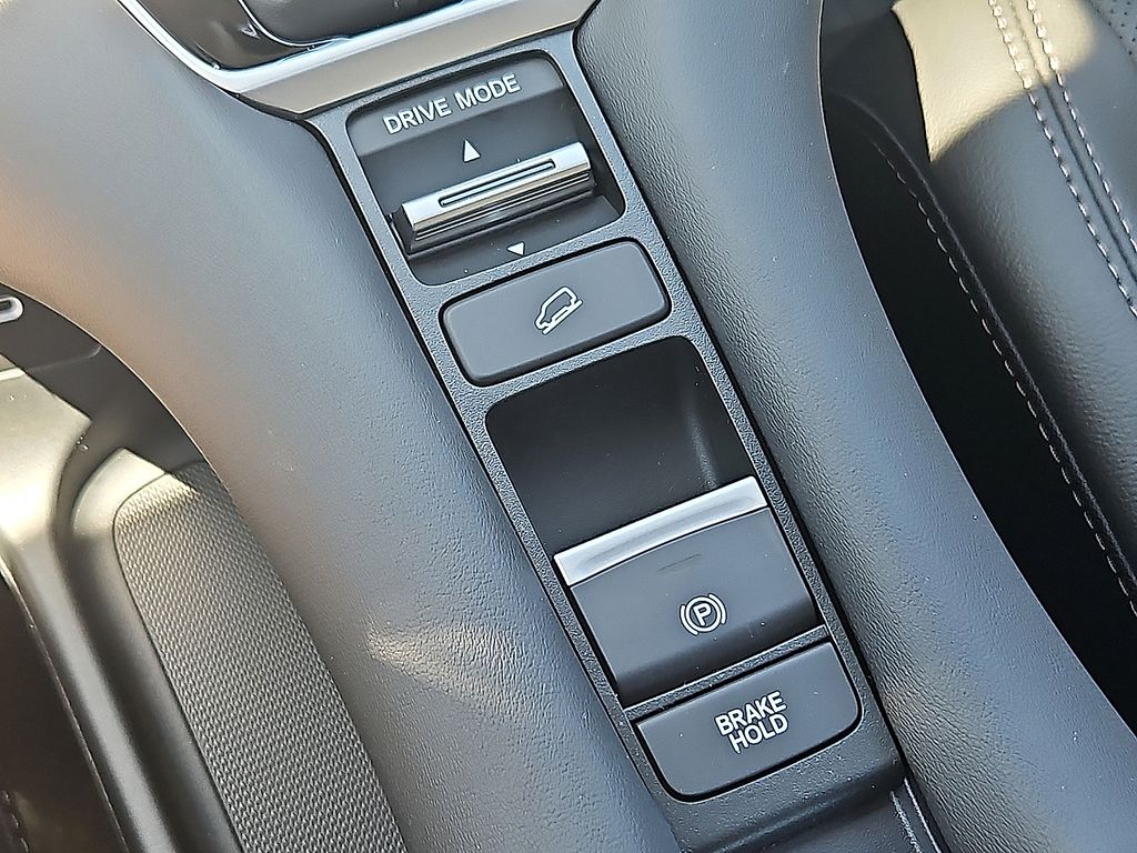 Thumbnail: 2027 Honda HR-V - 17