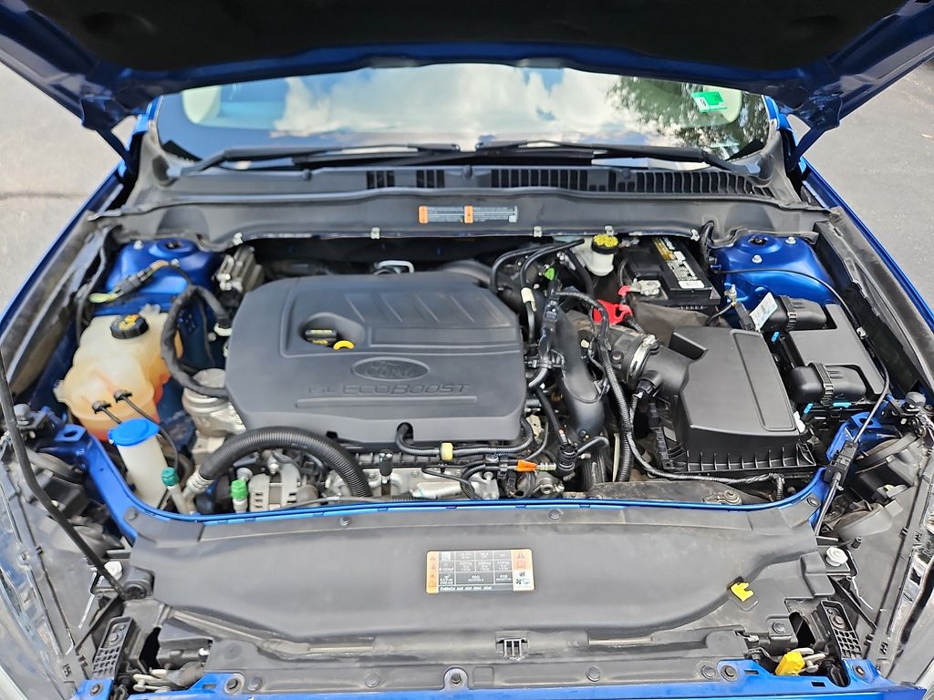 Thumbnail: 2017 Ford Fusion - 9