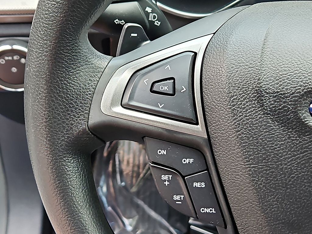 Thumbnail: 2017 Ford Fusion - 23