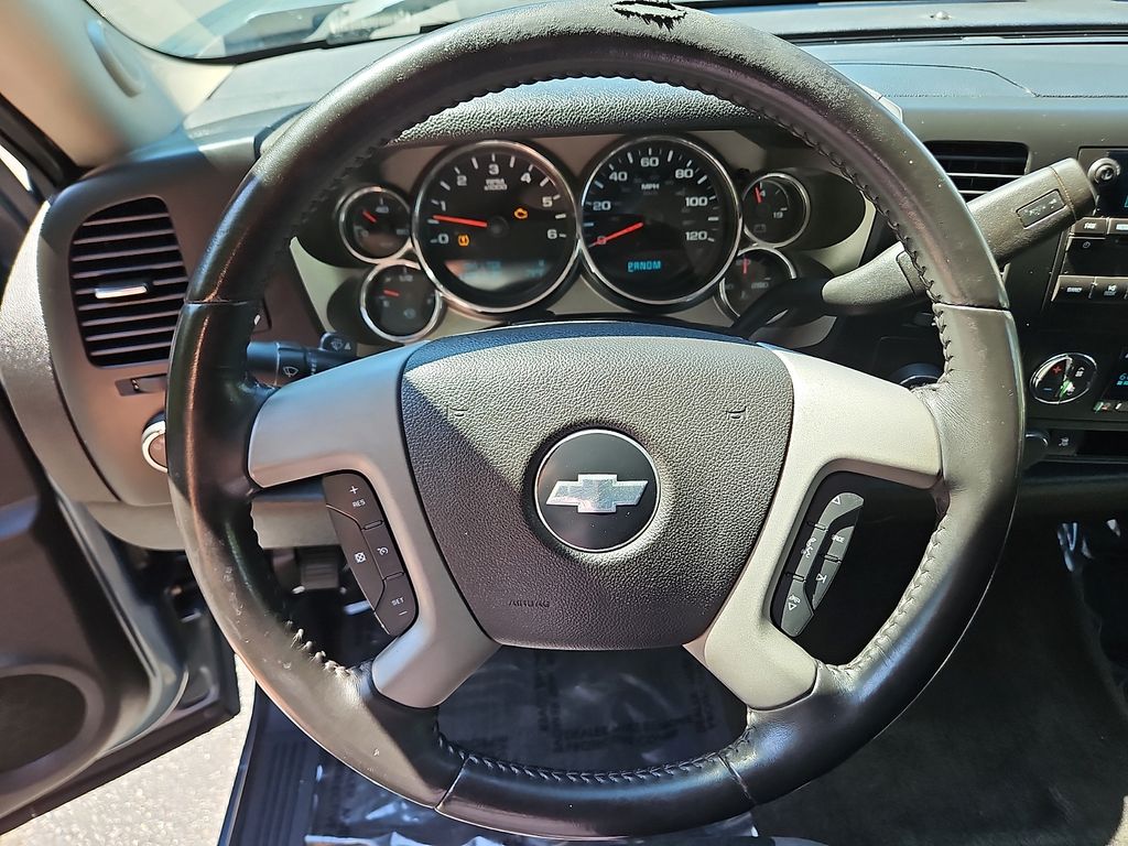 Thumbnail: 2009 Chevrolet Silverado 1500 - 10