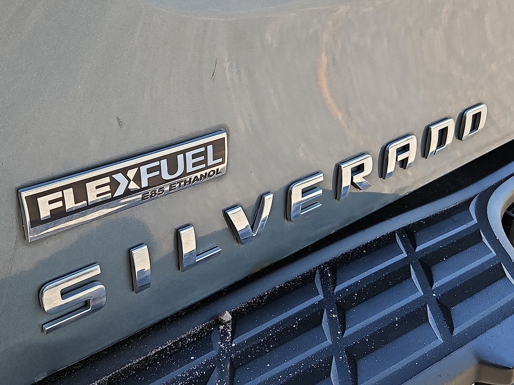 Thumbnail: 2009 Chevrolet Silverado 1500 - 26