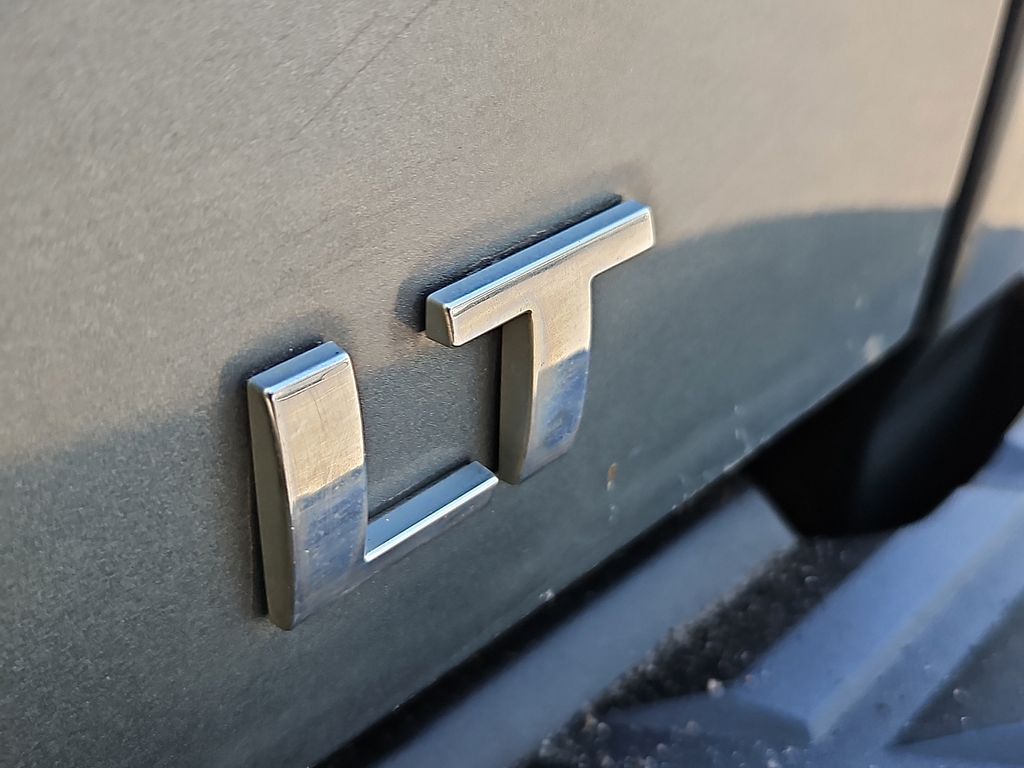 Thumbnail: 2009 Chevrolet Silverado 1500 - 27
