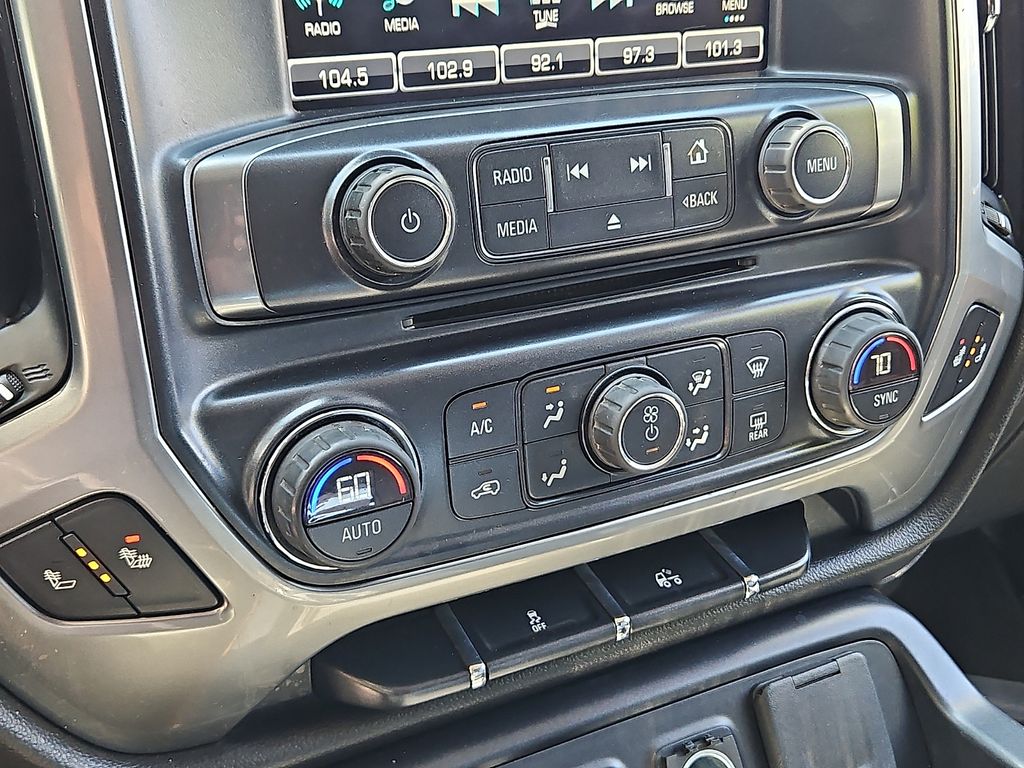 Thumbnail: 2014 Chevrolet Silverado 1500 - 22