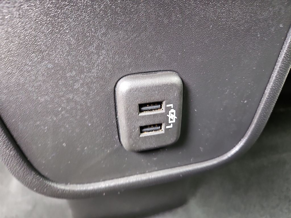 Thumbnail: 2019 Chevrolet Equinox - 21