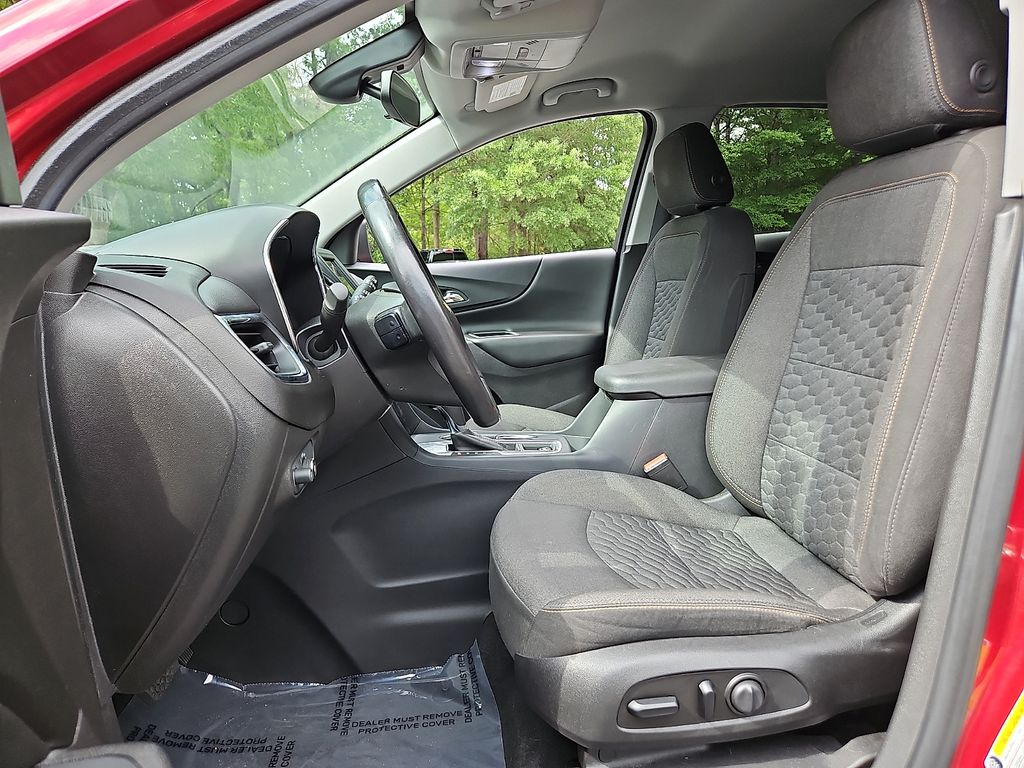 Thumbnail: 2019 Chevrolet Equinox - 11