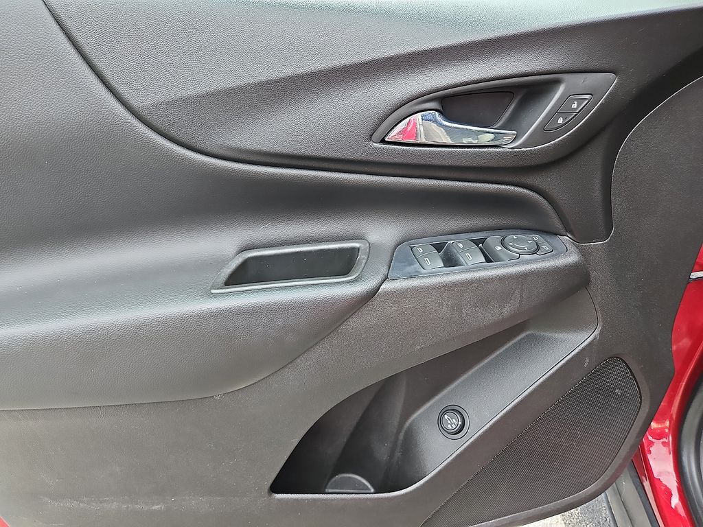 Thumbnail: 2019 Chevrolet Equinox - 22