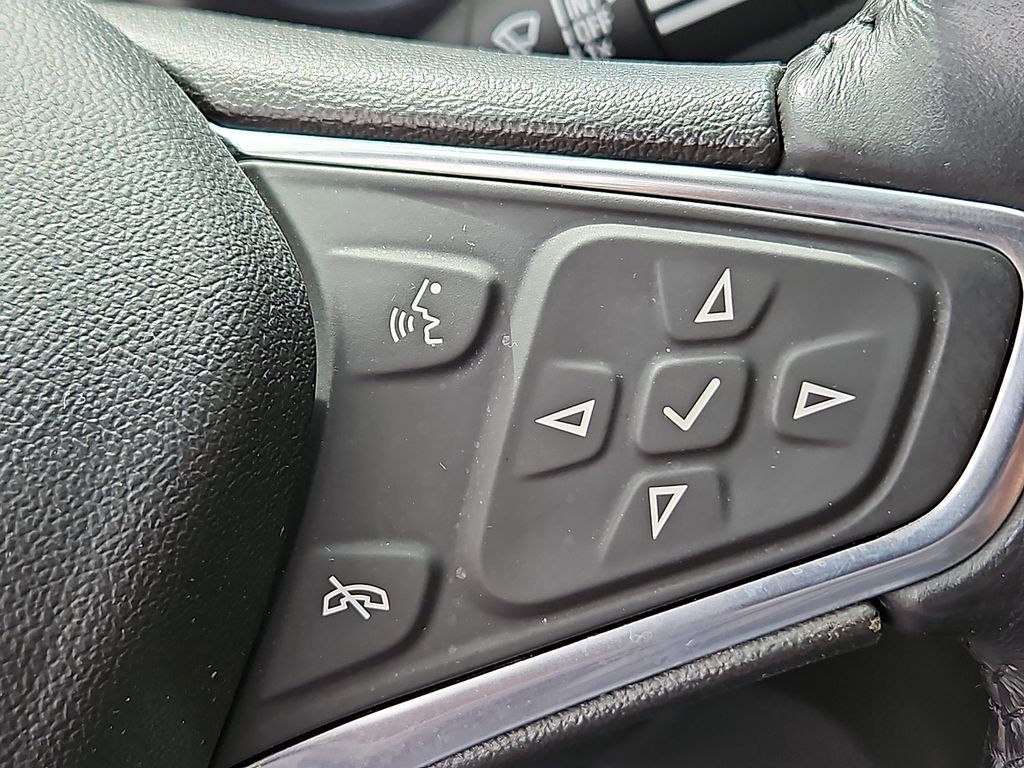 Thumbnail: 2019 Chevrolet Equinox - 26