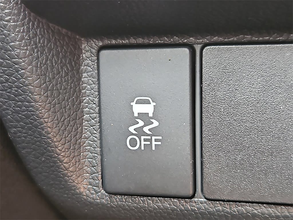 Thumbnail: 2015 Honda Fit - 26