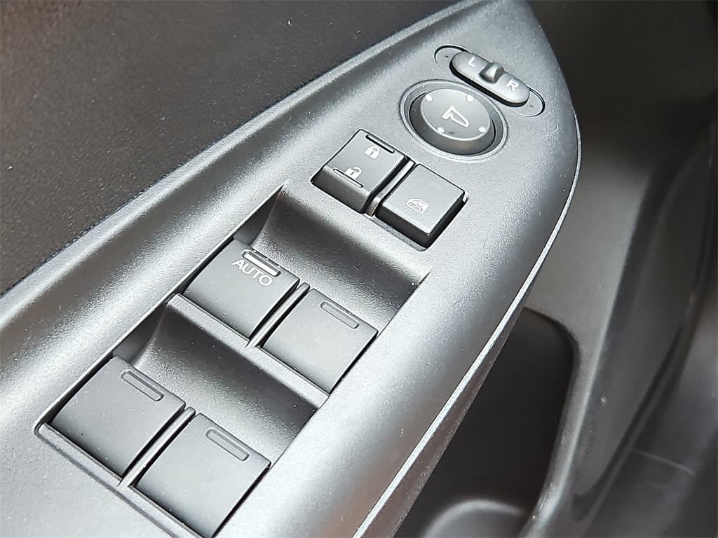 Thumbnail: 2015 Honda Fit - 27
