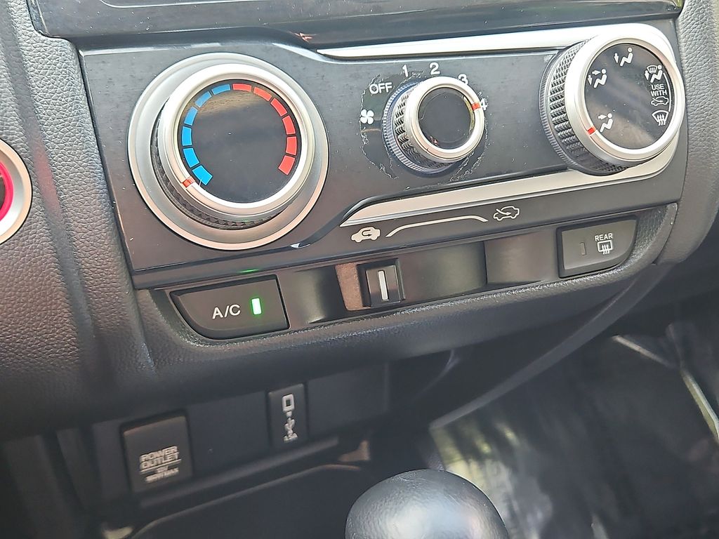 Thumbnail: 2019 Honda Fit - 22