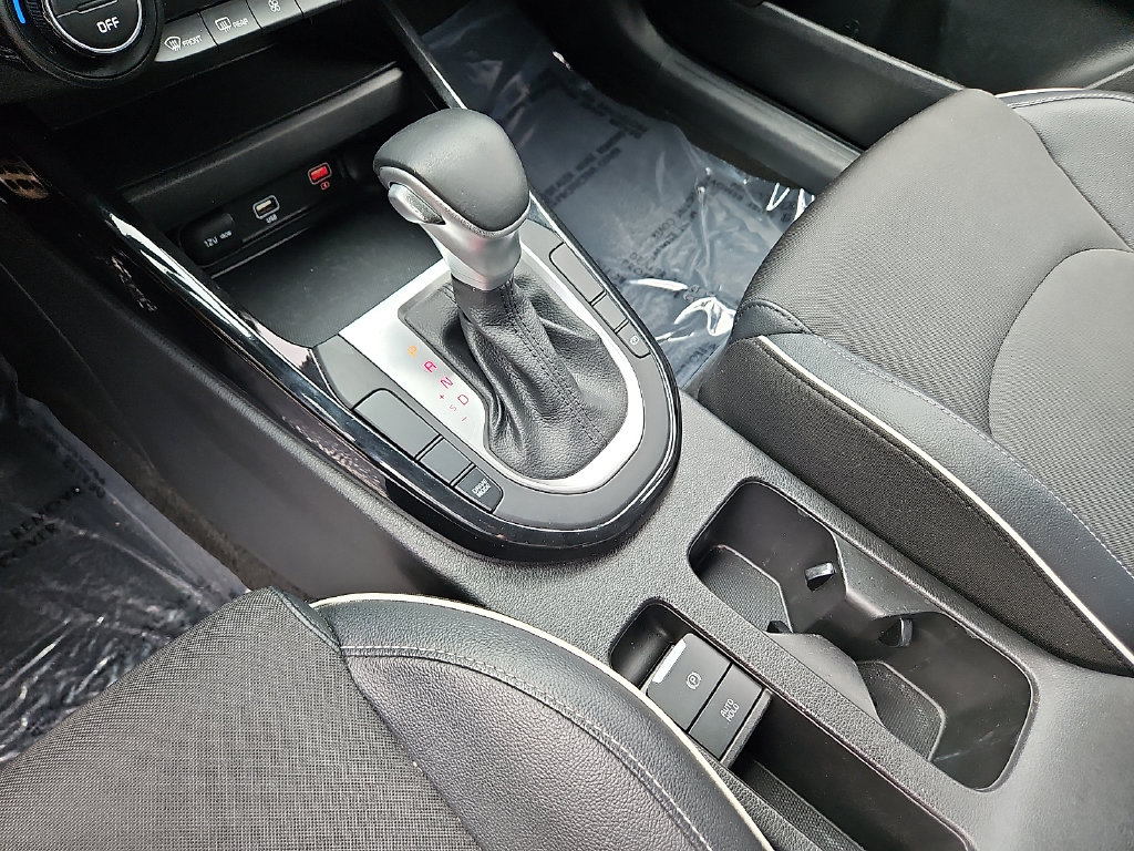 Thumbnail: 2023 Kia Forte - 14