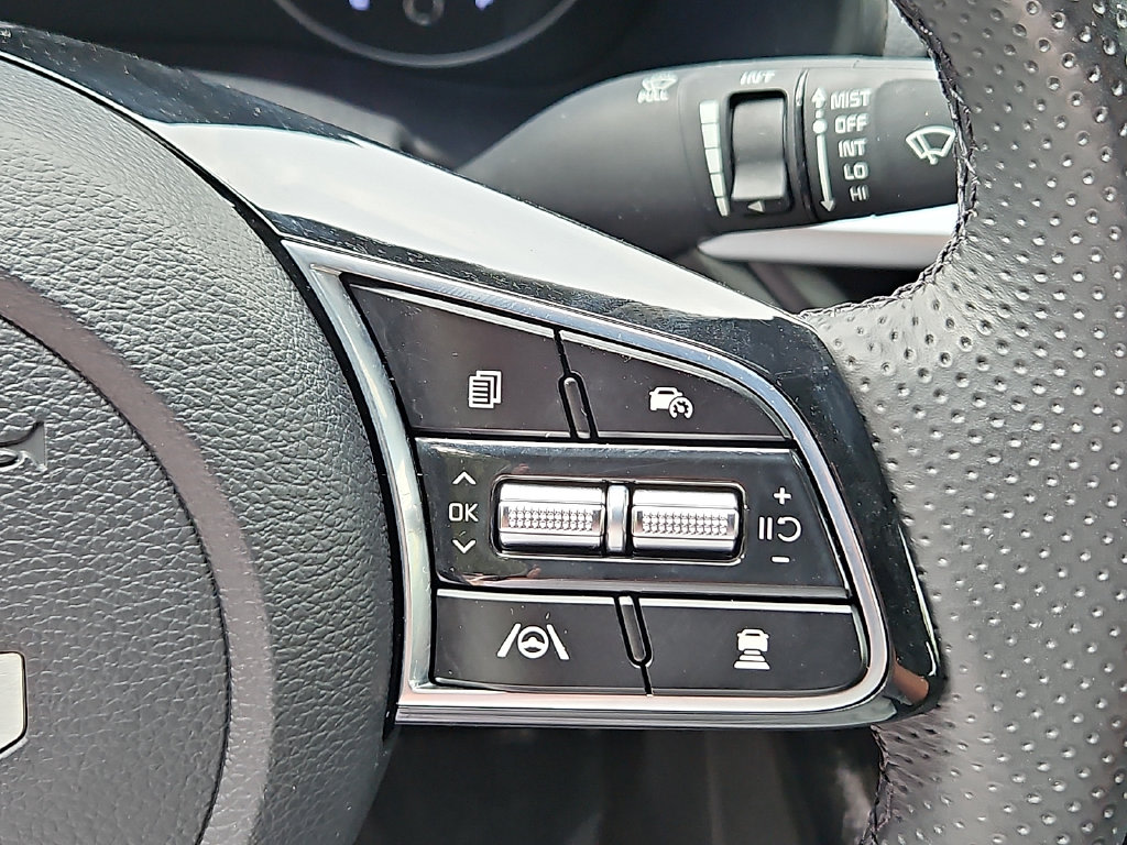 Thumbnail: 2023 Kia Forte - 25